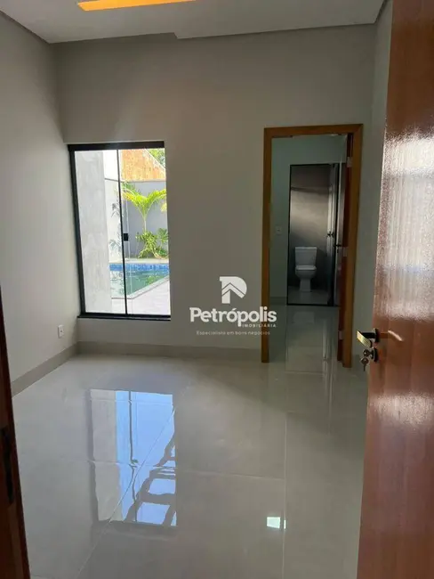 Sobrado com 3 quartos à venda, 200m2 em Plano Diretor Sul, Palmas - TO - imagem 7 Foto 7 de Sobrado com 3 quartos à venda, 200m2 em Plano Diretor Sul, Palmas - TO