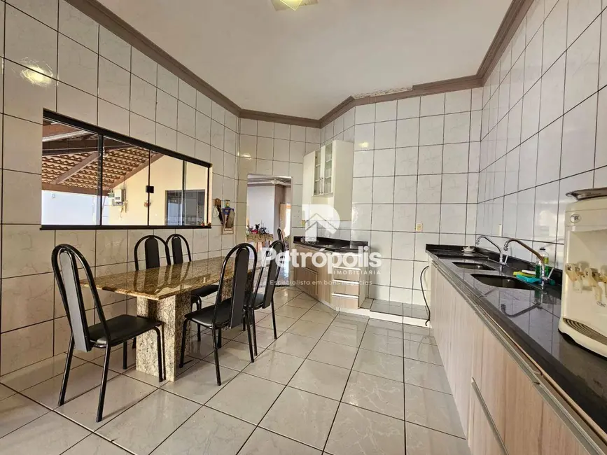 Foto 4 de Casa com 4 quartos à venda, 512m2 em Plano Diretor Sul, Palmas - TO