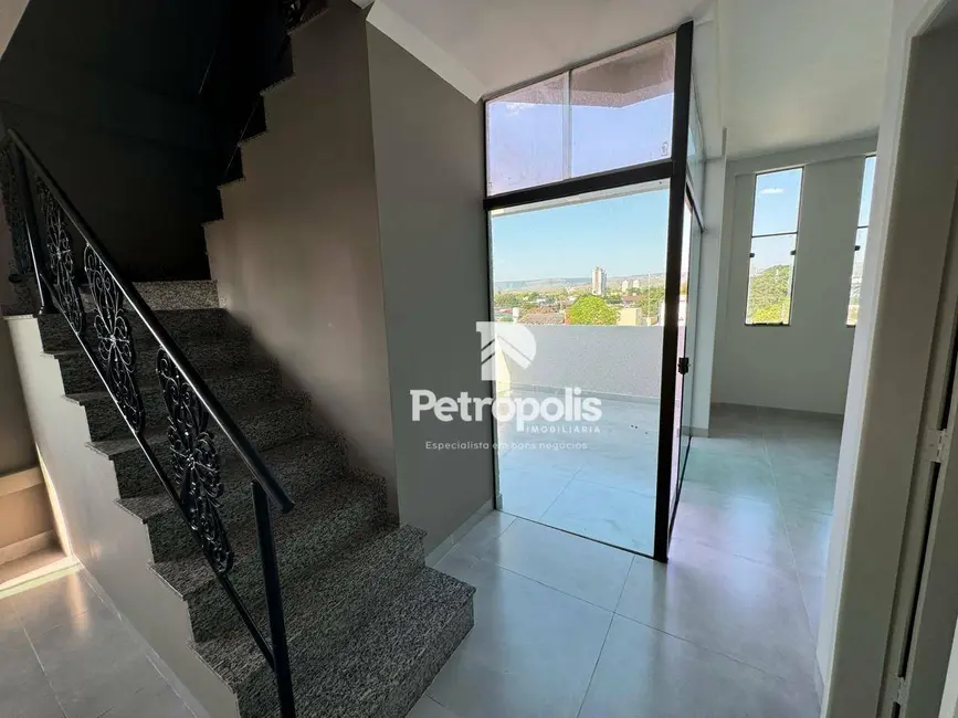 Apartamento com 3 quartos à venda, 175m2 em Plano Diretor Norte, Palmas - TO - imagem 3 Foto 3 de Apartamento com 3 quartos à venda, 175m2 em Plano Diretor Norte, Palmas - TO