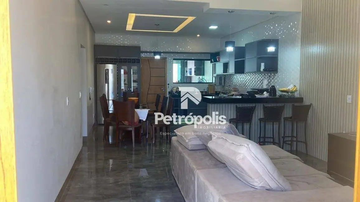 Foto 1 de Casa com 3 quartos à venda, 282m2 em Plano Diretor Norte, Palmas - TO