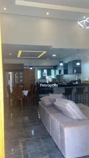 Casa com 3 quartos à venda, 282m2 em Plano Diretor Norte, Palmas - TO - imagem 2 Foto 2 de Casa com 3 quartos à venda, 282m2 em Plano Diretor Norte, Palmas - TO