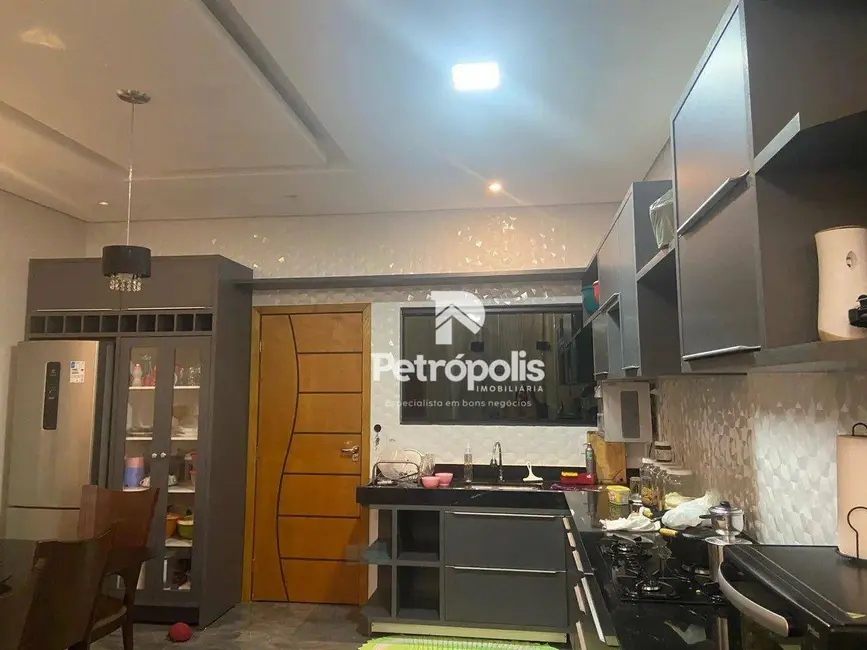 Casa com 3 quartos à venda, 282m2 em Plano Diretor Norte, Palmas - TO - imagem 3 Foto 3 de Casa com 3 quartos à venda, 282m2 em Plano Diretor Norte, Palmas - TO