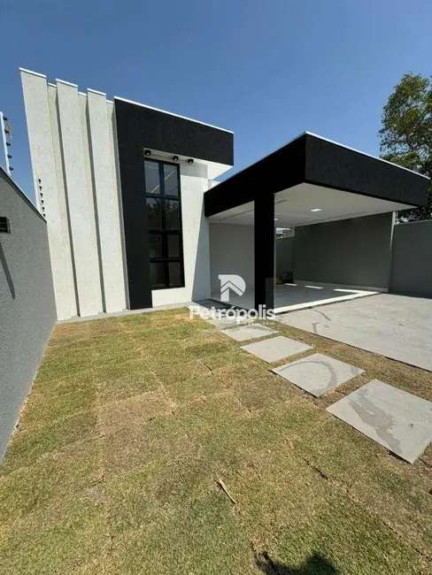 Foto 2 de Casa com 3 quartos à venda, 250m2 em Plano Diretor Sul, Palmas - TO