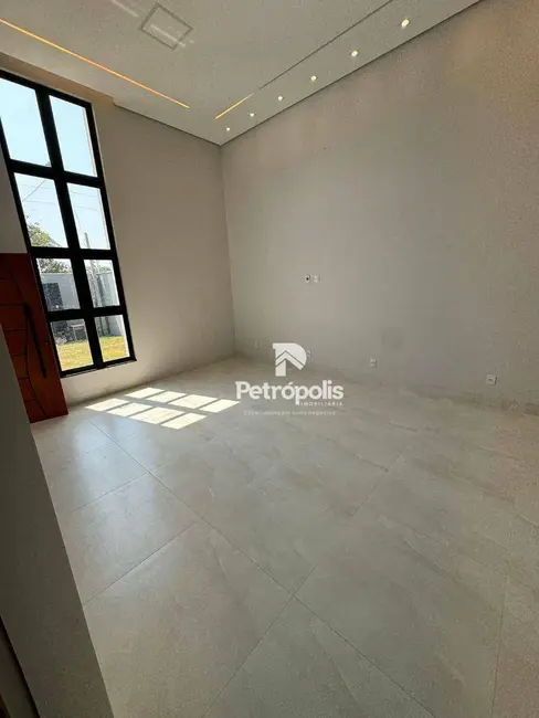 Casa com 3 quartos à venda, 250m2 em Plano Diretor Sul, Palmas - TO - imagem 6 Foto 6 de Casa com 3 quartos à venda, 250m2 em Plano Diretor Sul, Palmas - TO