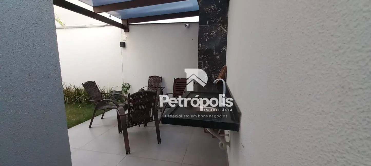 Foto 6 de Sobrado com 3 quartos à venda, 180m2 em Plano Diretor Expansão Sul, Palmas - TO