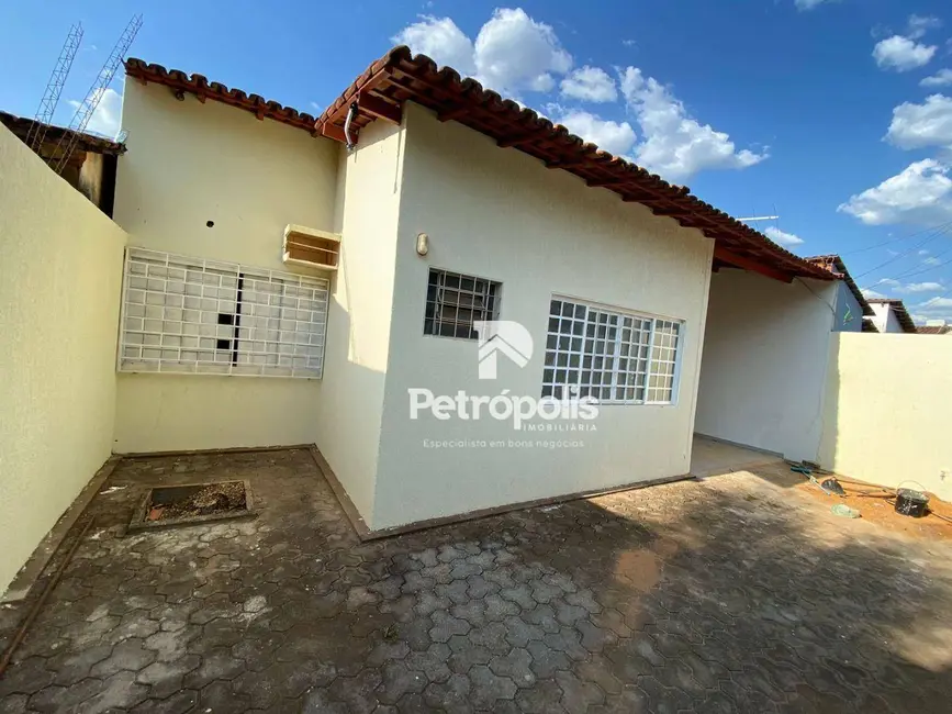 Foto 2 de Casa com 3 quartos à venda, 200m2 em Plano Diretor Sul, Palmas - TO