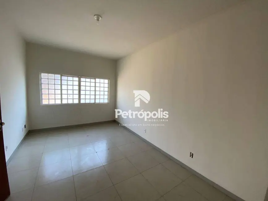 Foto 4 de Casa com 3 quartos à venda, 200m2 em Plano Diretor Sul, Palmas - TO