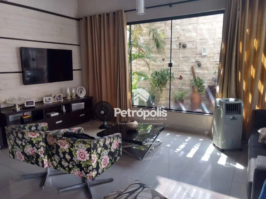 Foto 5 de Sobrado com 4 quartos à venda, 450m2 em Plano Diretor Sul, Palmas - TO