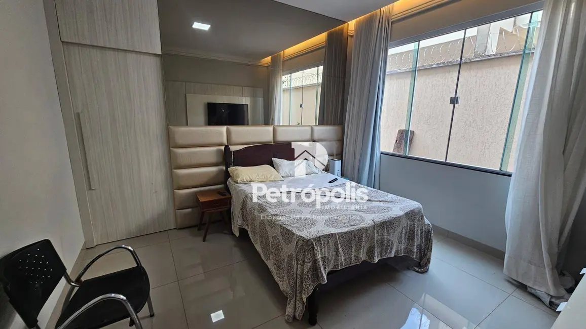Foto 5 de Casa com 3 quartos à venda, 360m2 em Plano Diretor Norte, Palmas - TO