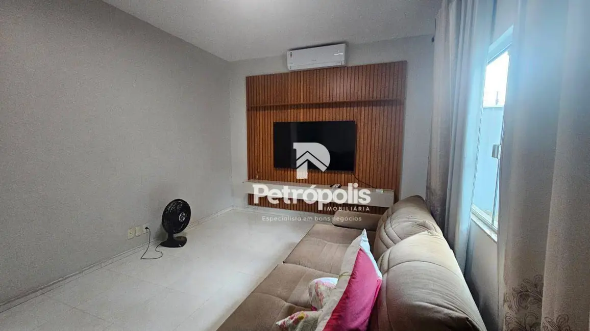 Foto 2 de Casa com 4 quartos à venda, 360m2 em Plano Diretor Sul, Palmas - TO