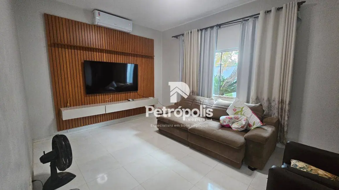 Foto 3 de Casa com 4 quartos à venda, 360m2 em Plano Diretor Sul, Palmas - TO