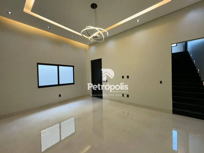 Foto 3 de Sobrado com 3 quartos à venda, 225m2 em Plano Diretor Sul, Palmas - TO