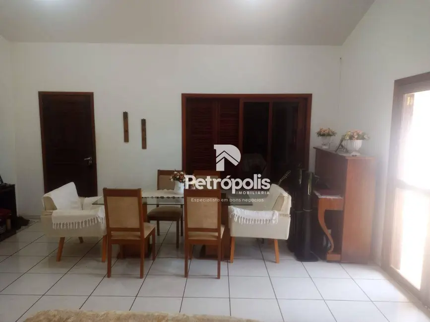 Casa com 3 quartos à venda, 360m2 em Plano Diretor Sul, Palmas - TO - imagem 5 Foto 5 de Casa com 3 quartos à venda, 360m2 em Plano Diretor Sul, Palmas - TO