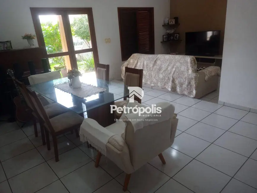 Casa com 3 quartos à venda, 360m2 em Plano Diretor Sul, Palmas - TO - imagem 6 Foto 6 de Casa com 3 quartos à venda, 360m2 em Plano Diretor Sul, Palmas - TO