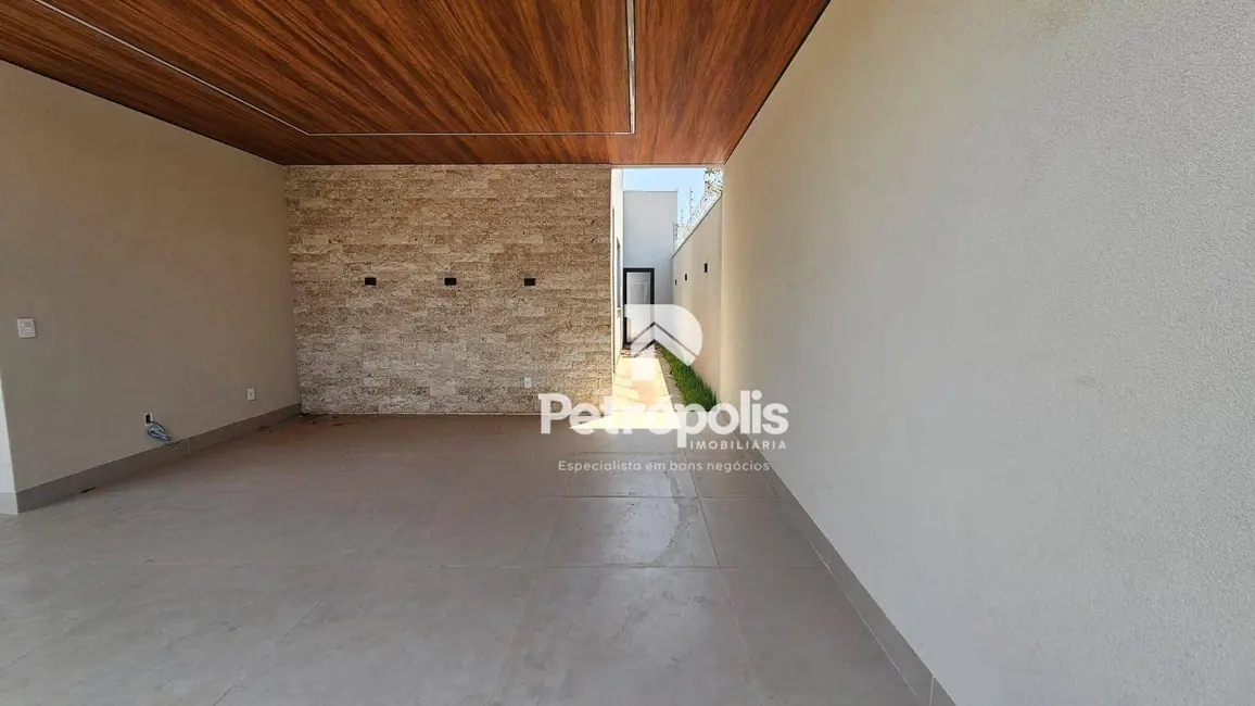 Foto 3 de Casa com 3 quartos à venda, 360m2 em Plano Diretor Sul, Palmas - TO