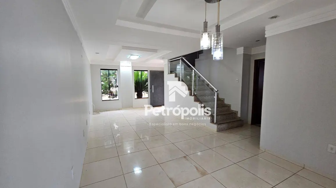 Foto 6 de Sobrado com 5 quartos à venda, 315m2 em Plano Diretor Norte, Palmas - TO