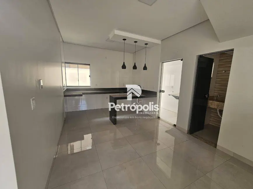 Foto 5 de Sobrado com 3 quartos à venda, 175m2 em Plano Diretor Sul, Palmas - TO