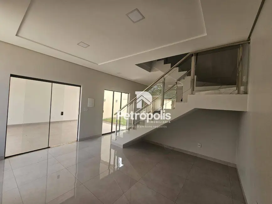 Foto 4 de Sobrado com 3 quartos à venda, 175m2 em Plano Diretor Sul, Palmas - TO