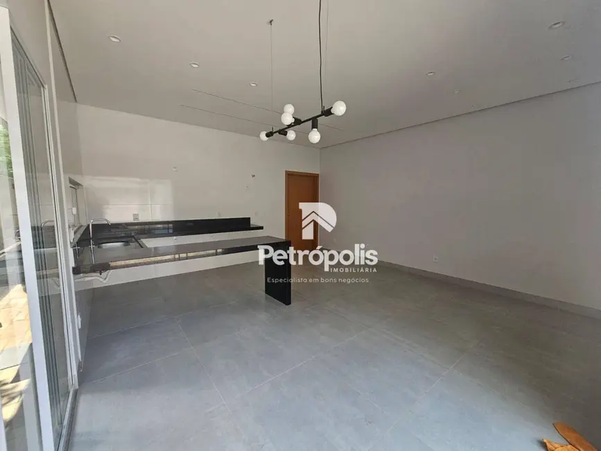 Foto 3 de Casa com 3 quartos à venda, 161m2 em Plano Diretor Sul, Palmas - TO