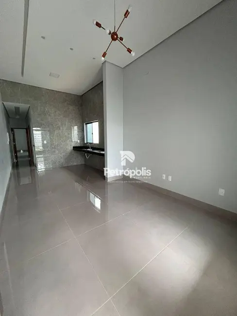 Casa com 2 quartos para alugar, 180m2 em Plano Diretor Sul, Palmas - TO - imagem 3 Foto 3 de Casa com 2 quartos para alugar, 180m2 em Plano Diretor Sul, Palmas - TO