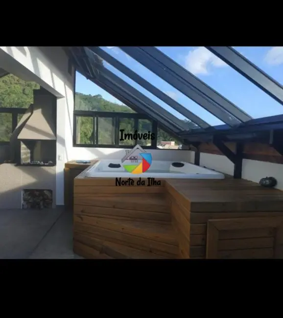 Foto 9 de Sobrado com 3 quartos à venda, 190m2 em Cachoeira do Bom Jesus, Florianopolis - SC