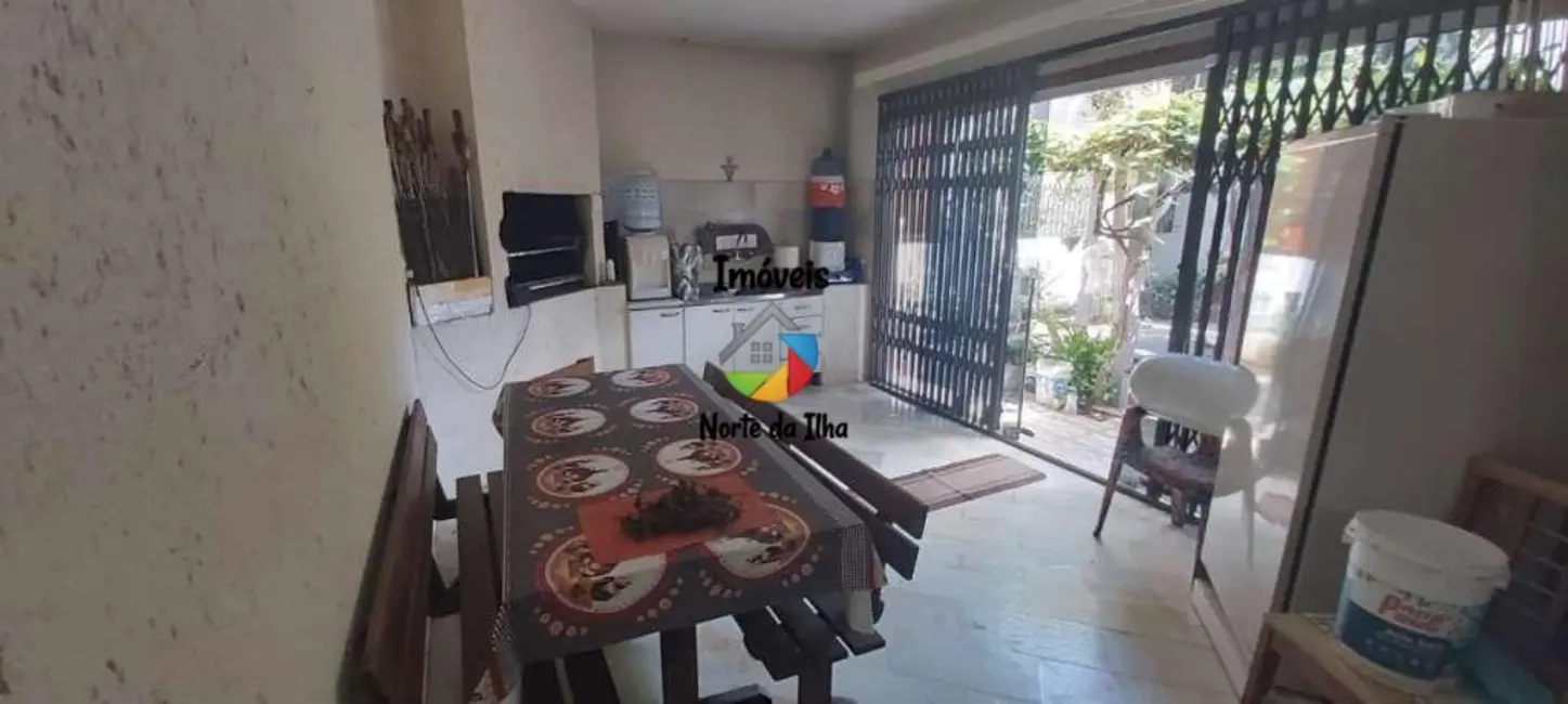 Casa com 4 quartos à venda, 200m2 em Ponta das Canas, Florianopolis - SC - imagem 6 Foto 6 de Casa com 4 quartos à venda, 200m2 em Ponta das Canas, Florianopolis - SC