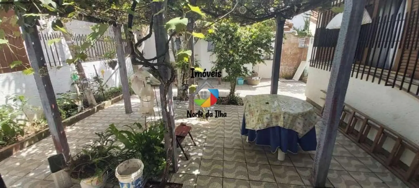 Casa com 4 quartos à venda, 200m2 em Ponta das Canas, Florianopolis - SC - imagem 5 Foto 5 de Casa com 4 quartos à venda, 200m2 em Ponta das Canas, Florianopolis - SC