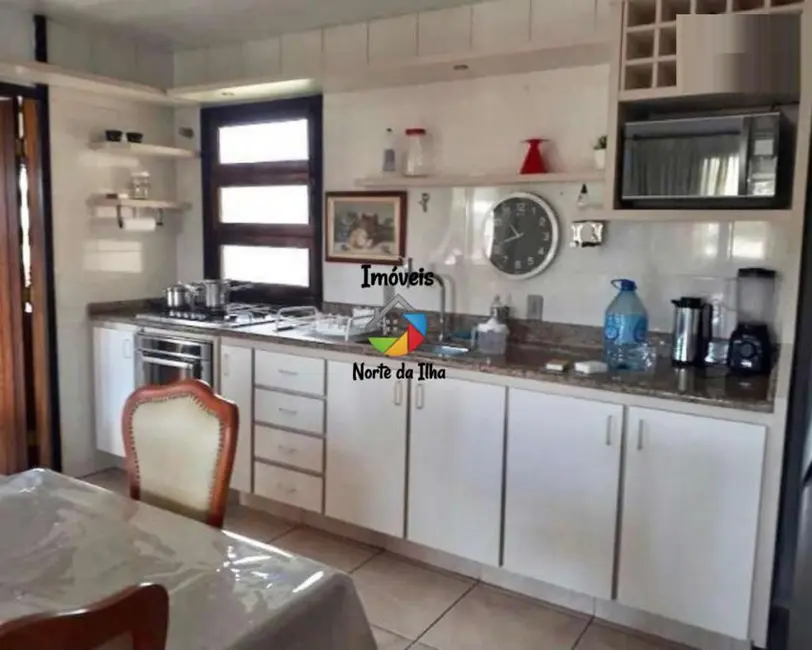 Foto 9 de Casa com 5 quartos à venda, 400m2 em Cachoeira do Bom Jesus, Florianopolis - SC
