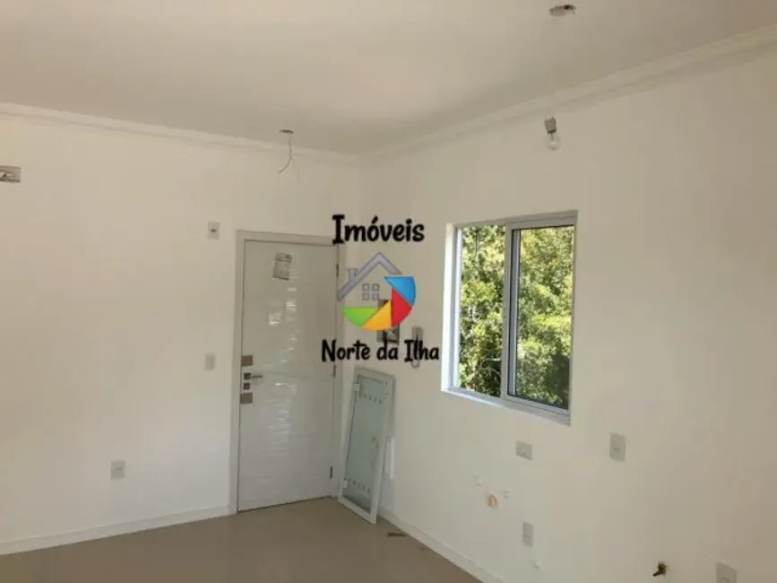 Foto 2 de Cobertura com 2 quartos à venda, 126m2 em Canasvieiras, Florianopolis - SC