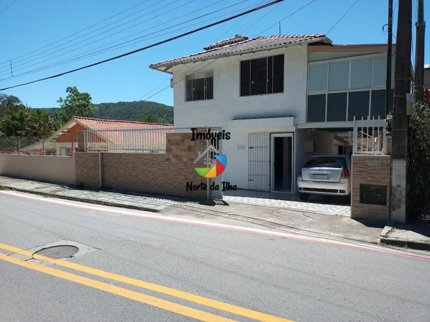 Foto 3 de Casa com 2 quartos para alugar, 70m2 em Ponta das Canas, Florianopolis - SC