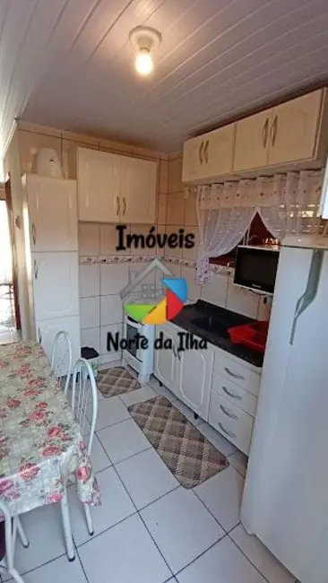 Foto 1 de Casa com 2 quartos para alugar, 75m2 em Ponta das Canas, Florianopolis - SC