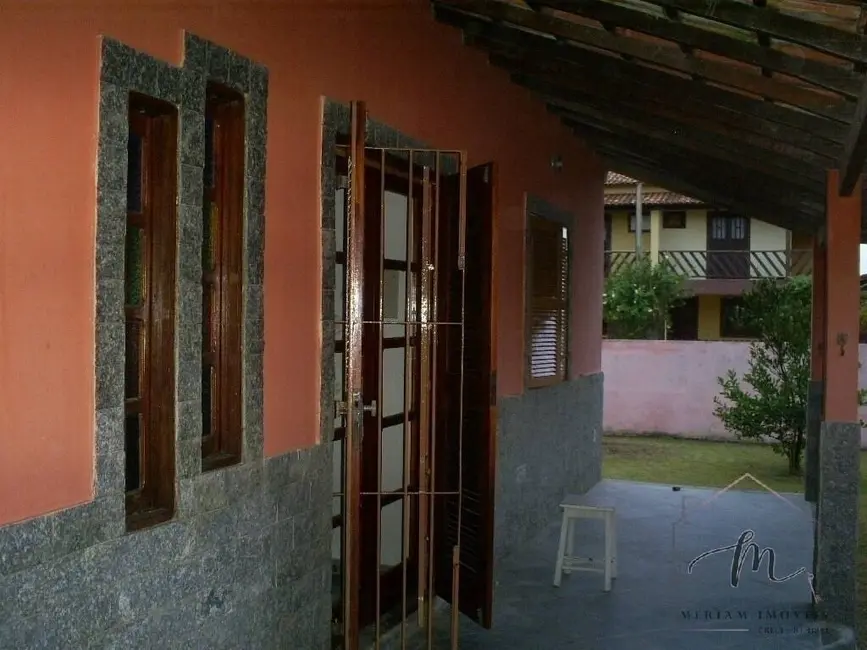 Foto 3 de Casa com 4 quartos à venda, 450m2 em Praia Seca, Araruama - RJ