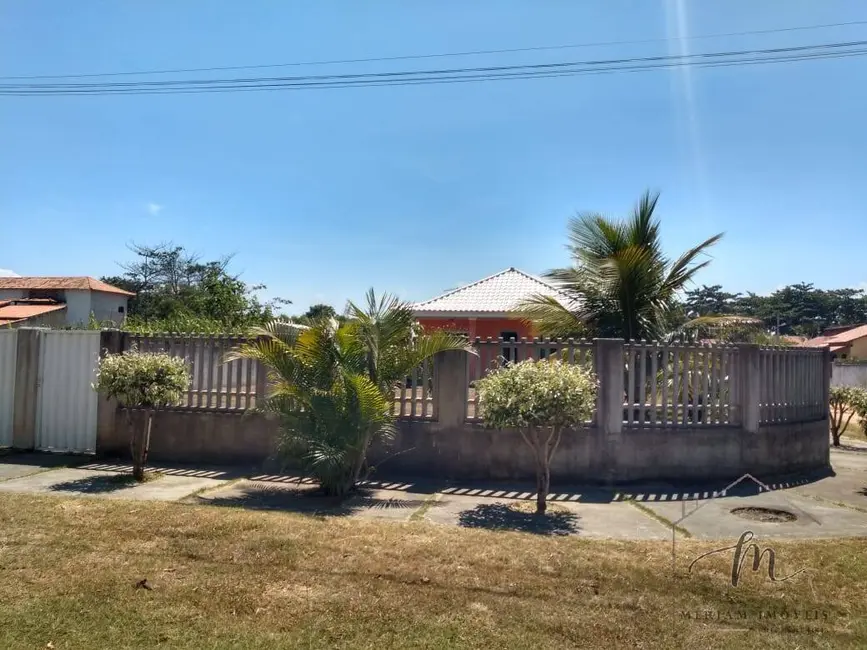 Foto 4 de Casa com 2 quartos à venda, 594m2 em Araruama - RJ