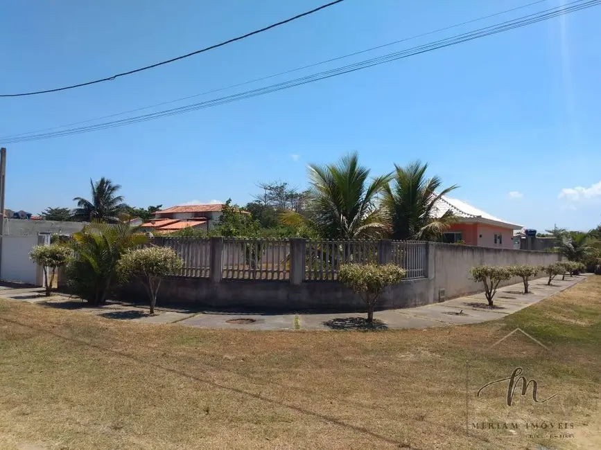 Foto 3 de Casa com 2 quartos à venda, 594m2 em Araruama - RJ