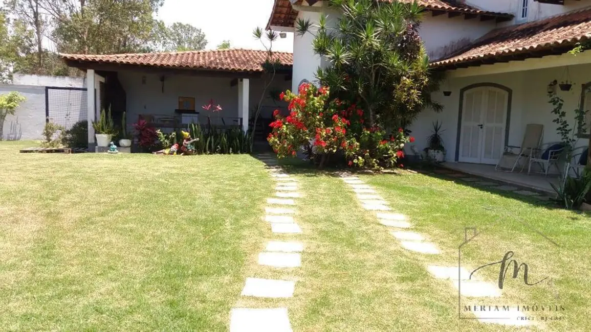 Casa de Condomínio com 3 quartos à venda em Praia Seca, Araruama - RJ - imagem 4 Foto 4 de Casa de Condomínio com 3 quartos à venda em Praia Seca, Araruama - RJ