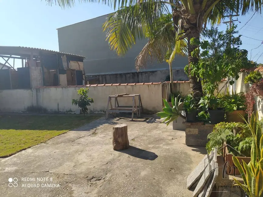 Casa com 2 quartos à venda, 450m2 em Praia Seca, Araruama - RJ - imagem 3 Foto 3 de Casa com 2 quartos à venda, 450m2 em Praia Seca, Araruama - RJ
