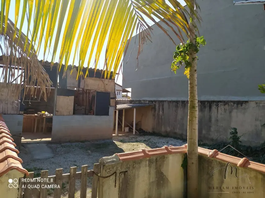 Casa com 2 quartos à venda, 450m2 em Praia Seca, Araruama - RJ - imagem 4 Foto 4 de Casa com 2 quartos à venda, 450m2 em Praia Seca, Araruama - RJ