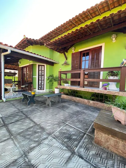 Foto 4 de Casa de Condomínio com 3 quartos à venda, 360m2 em Praia Seca, Araruama - RJ