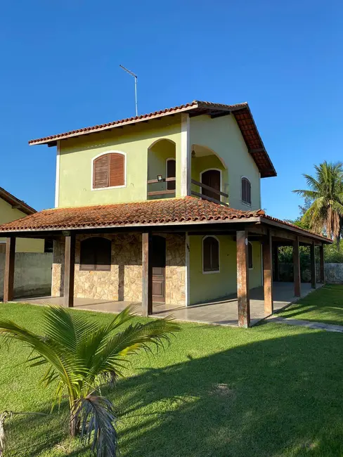 Foto 1 de Casa com 2 quartos à venda em Praia Seca, Araruama - RJ