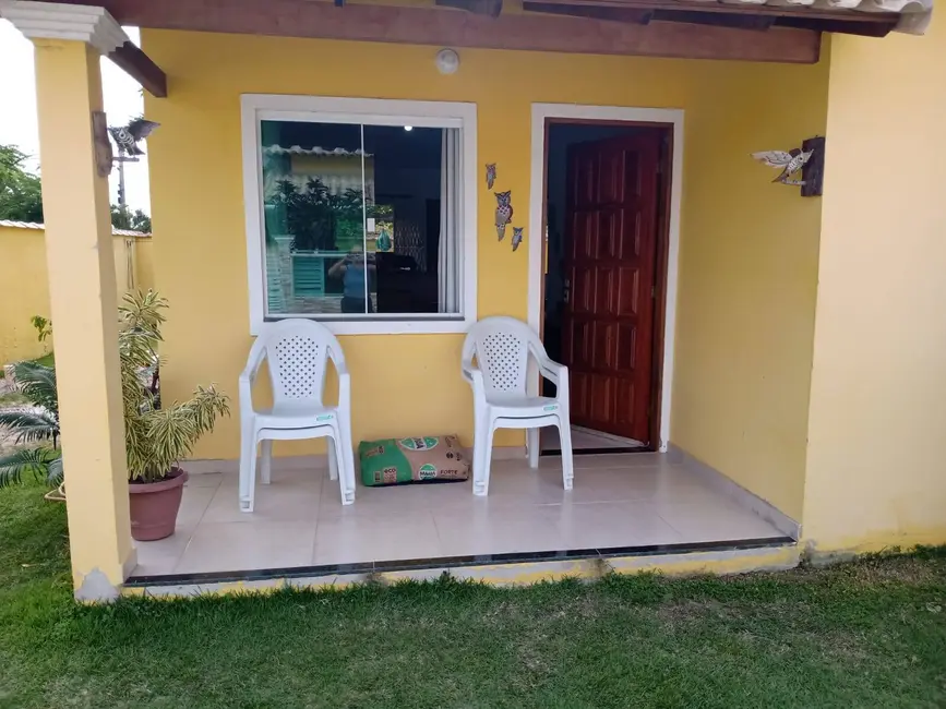 Foto 2 de Casa com 2 quartos à venda em Praia Seca, Araruama - RJ