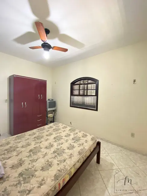 Foto 9 de Casa com 4 quartos à venda em Araruama - RJ