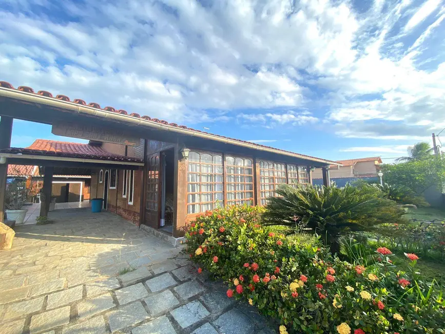 Foto 1 de Casa de Condomínio com 7 quartos à venda, 1200m2 em Praia Seca, Araruama - RJ
