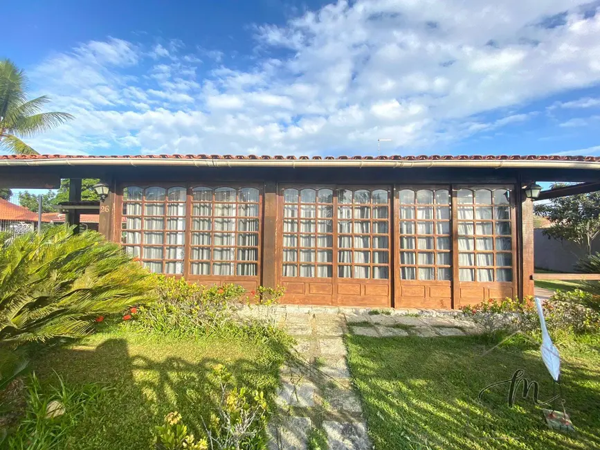 Foto 2 de Casa de Condomínio com 7 quartos à venda, 1200m2 em Praia Seca, Araruama - RJ