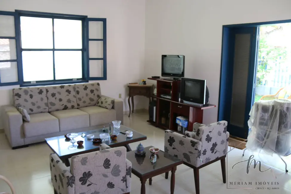 Foto 6 de Casa com 6 quartos à venda, 720m2 em Praia Seca, Araruama - RJ