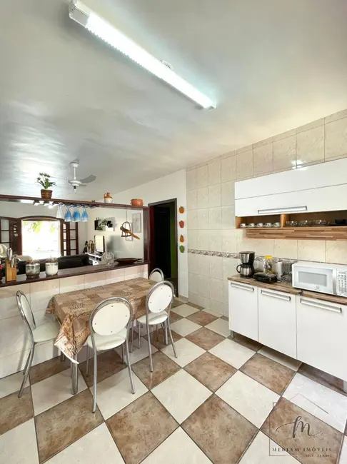 Foto 9 de Casa com 2 quartos à venda em Araruama - RJ