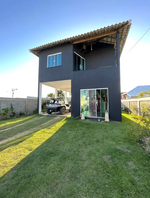 Foto 2 de Casa de Condomínio com 2 quartos à venda em Arraial Do Cabo - RJ
