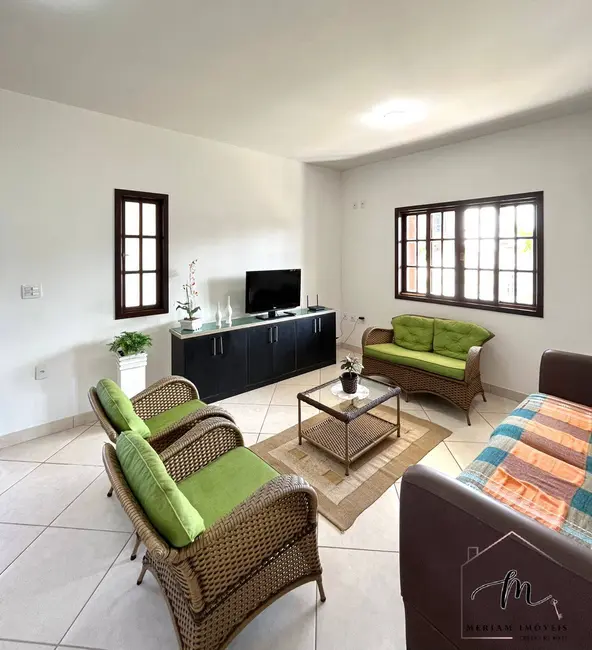 Foto 4 de Casa de Condomínio com 4 quartos à venda, 360m2 em Praia Seca, Araruama - RJ