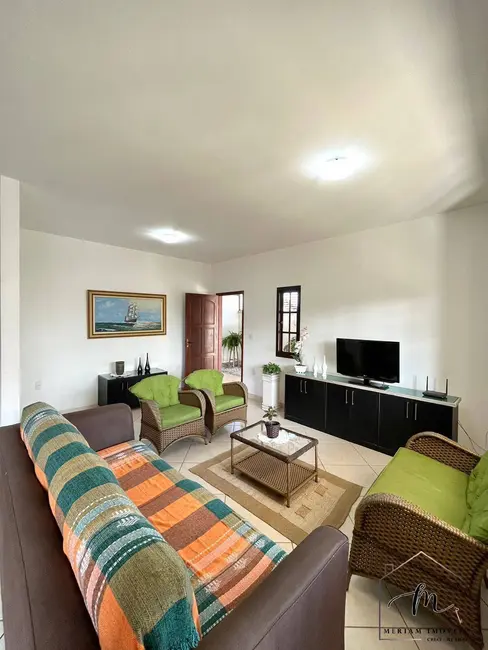 Foto 3 de Casa de Condomínio com 4 quartos à venda, 360m2 em Praia Seca, Araruama - RJ