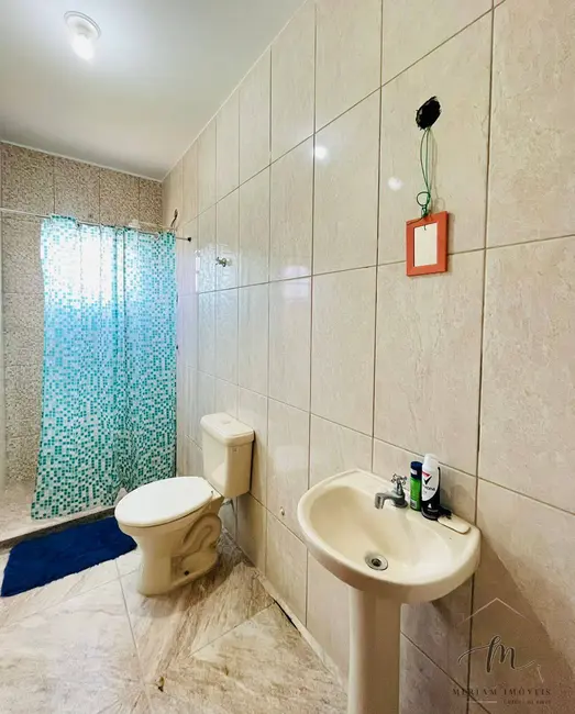 Casa com 2 quartos à venda, 600m2 em Praia Seca, Araruama - RJ - imagem 9 Foto 9 de Casa com 2 quartos à venda, 600m2 em Praia Seca, Araruama - RJ