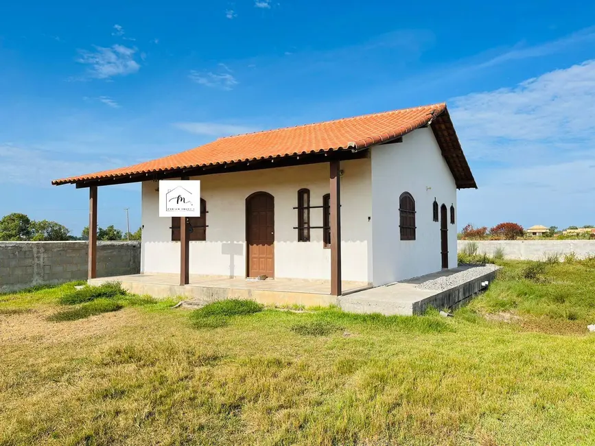 Foto 2 de Casa com 2 quartos à venda, 600m2 em Praia Seca, Araruama - RJ